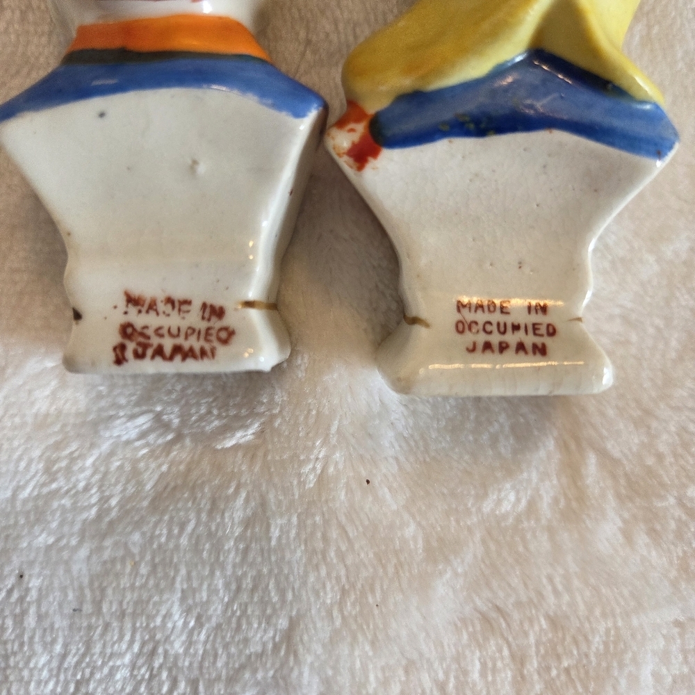Salt & Pepper Shakers Man and Woman Bust Vintage Made In Occupied Japan Ceramic - Picture 6 of 10